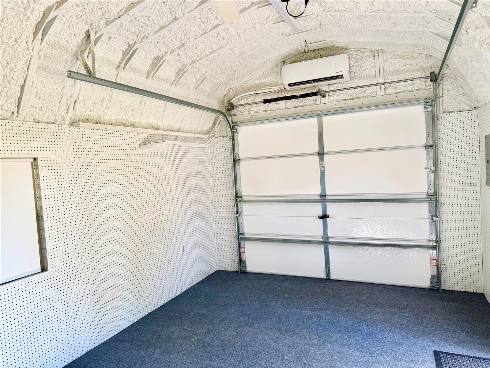 SUMMERPORT BEACH - Residential Lease