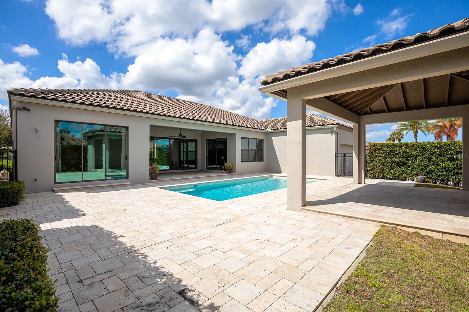 WATERSTONE - Residential