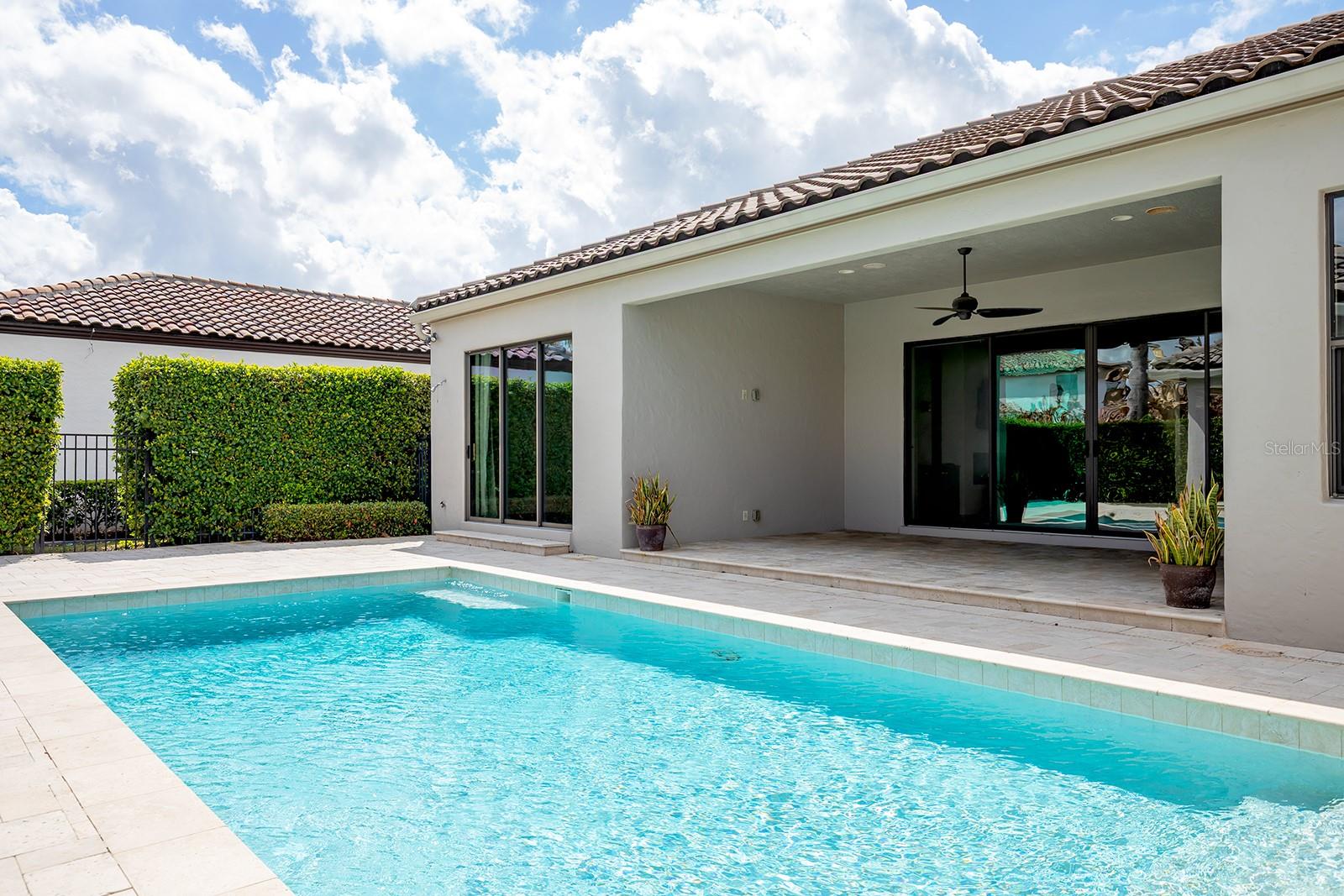 WATERSTONE - Residential