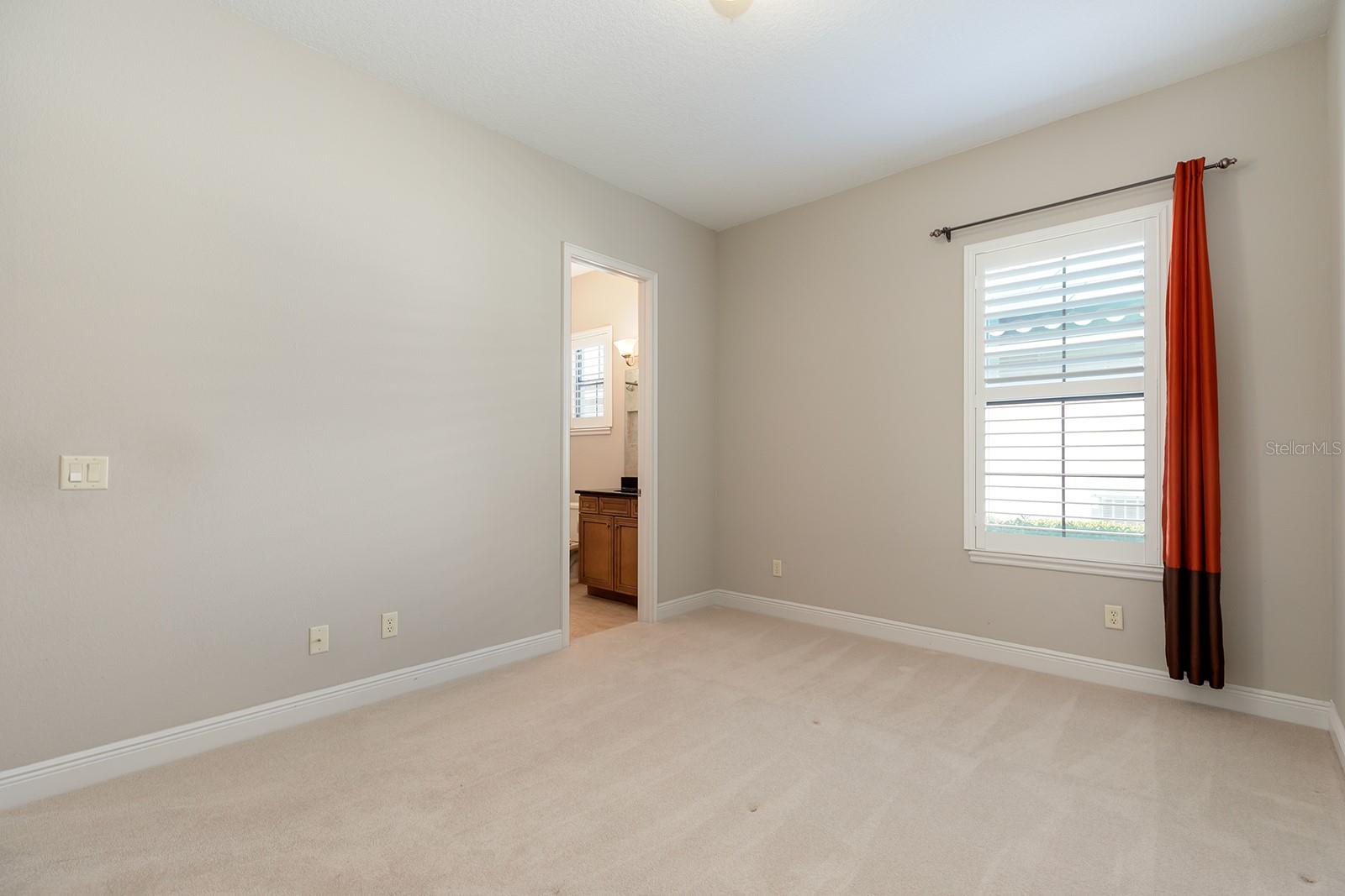 WATERSTONE - Residential