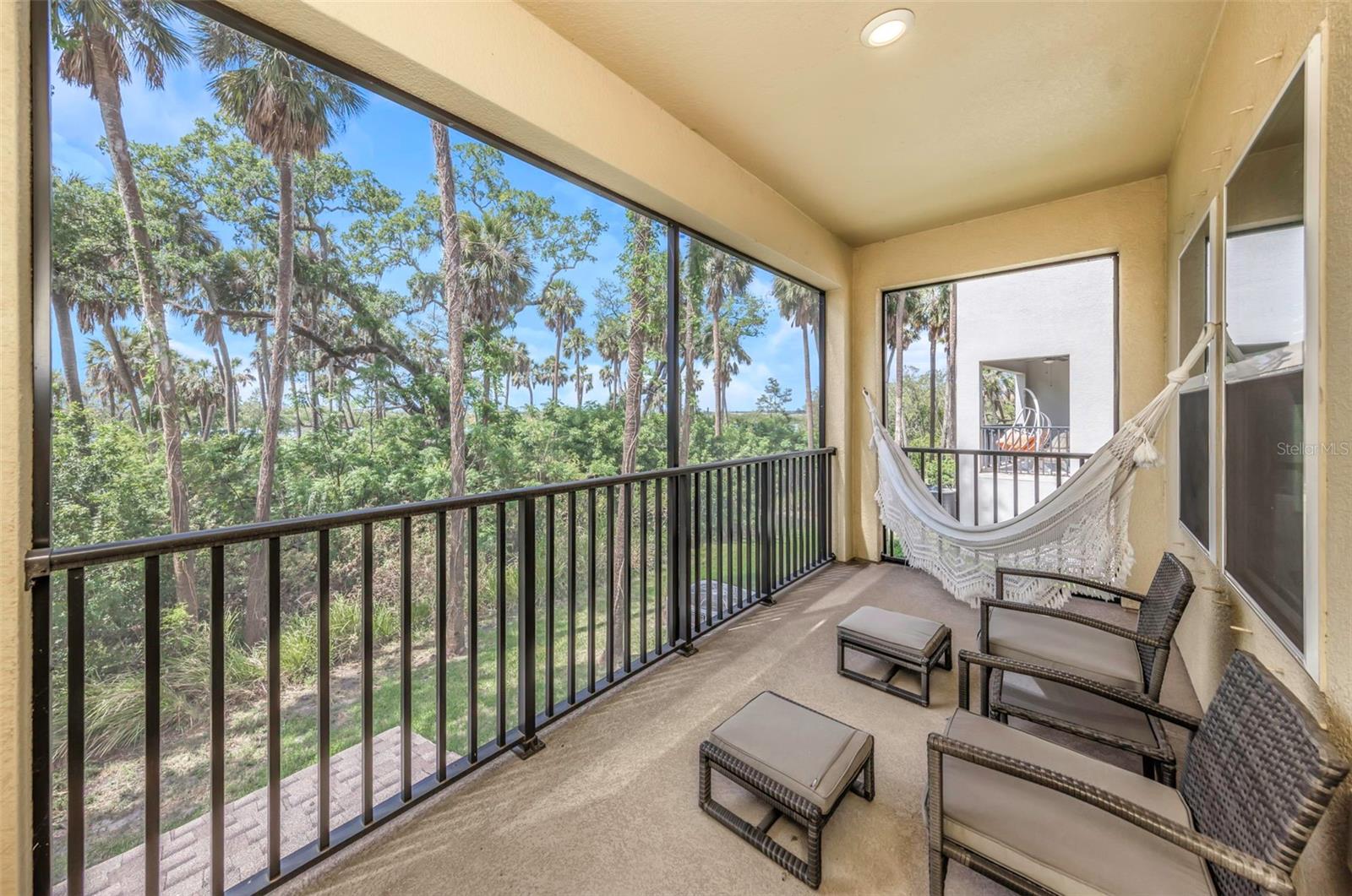 PALM RIVER TWNHMS PH 2 - Residential