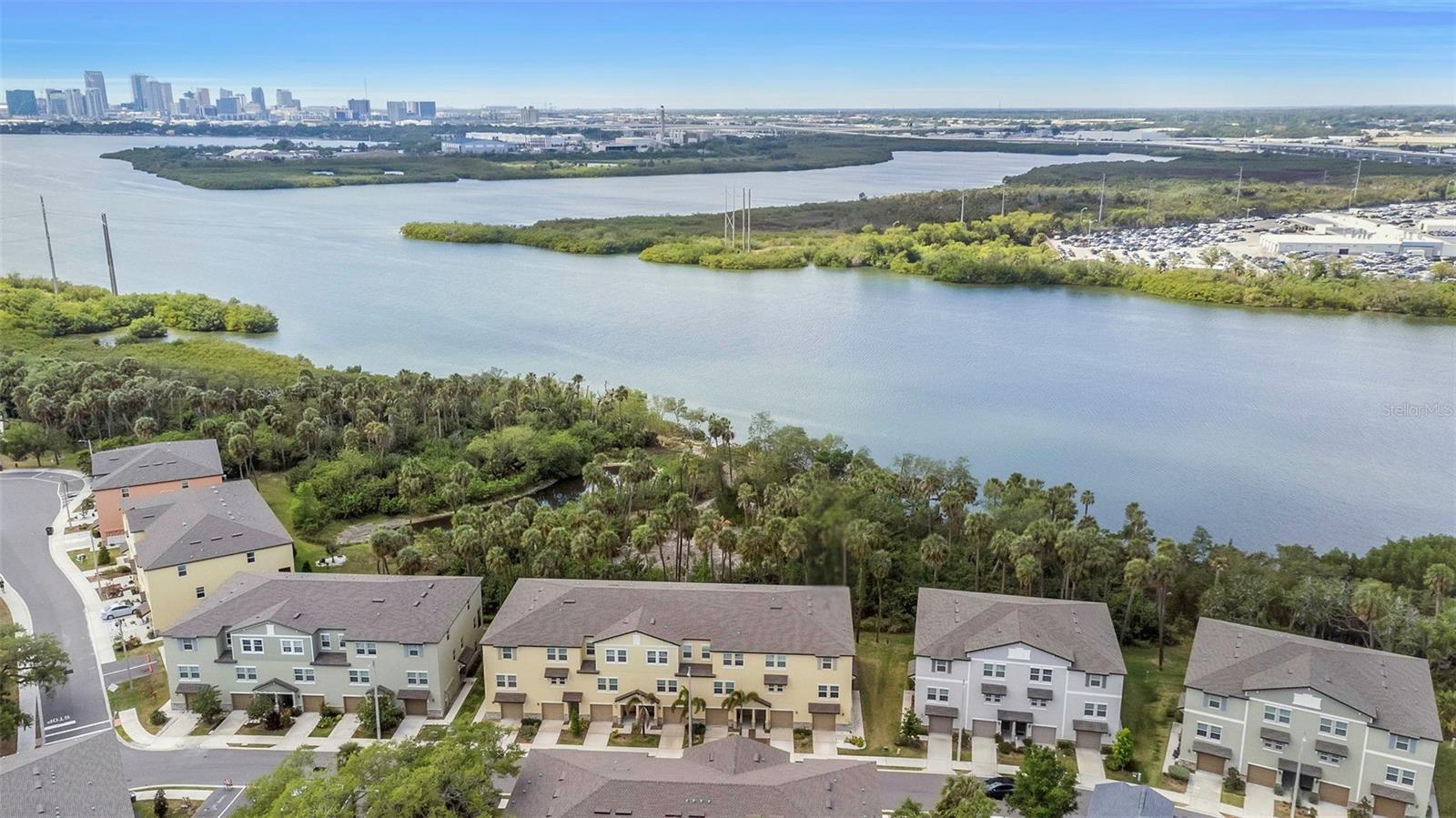 PALM RIVER TWNHMS PH 2 - Residential