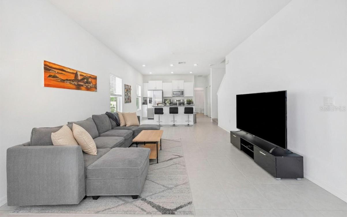 PALM RIVER TWNHMS PH 2 - Residential