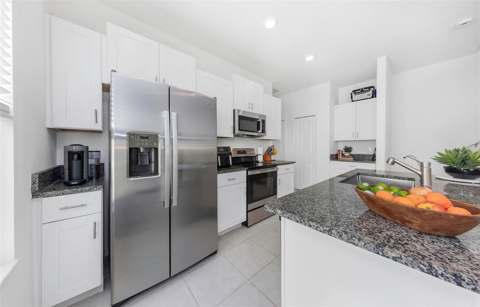 PALM RIVER TWNHMS PH 2 - Residential