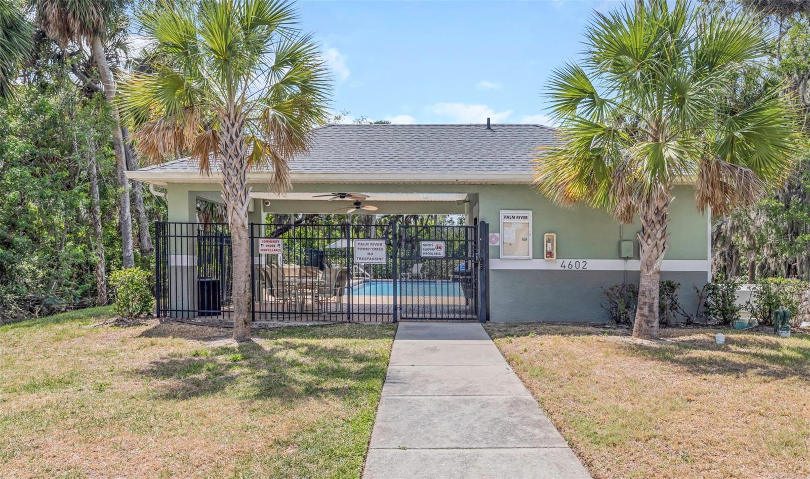 PALM RIVER TWNHMS PH 2 - Residential