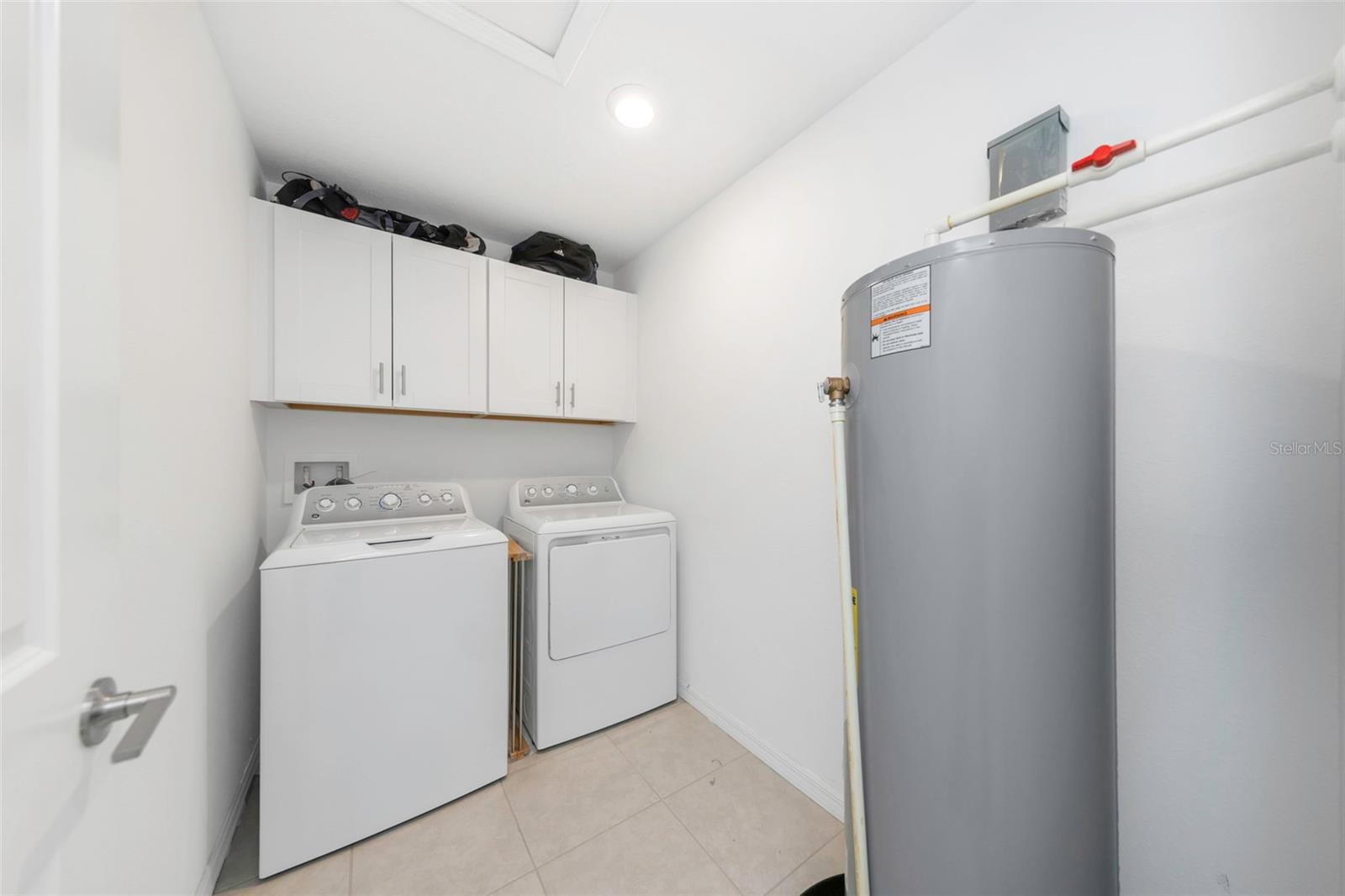 PALM RIVER TWNHMS PH 2 - Residential