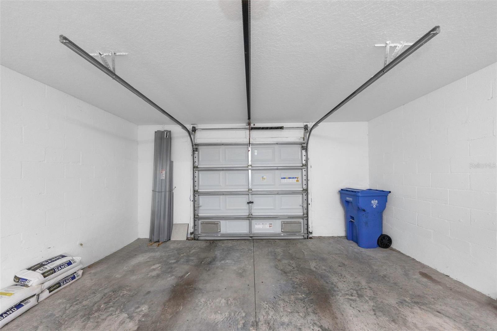 PALM RIVER TWNHMS PH 2 - Residential