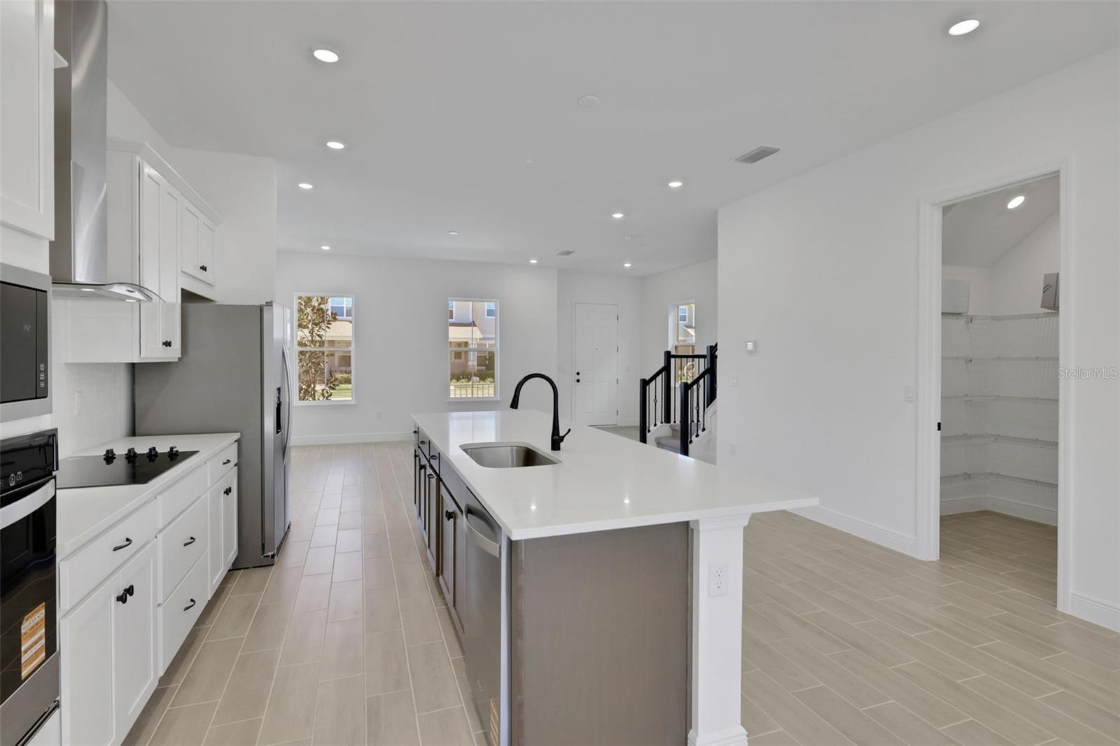 SERENADE AT OVATION - Residential