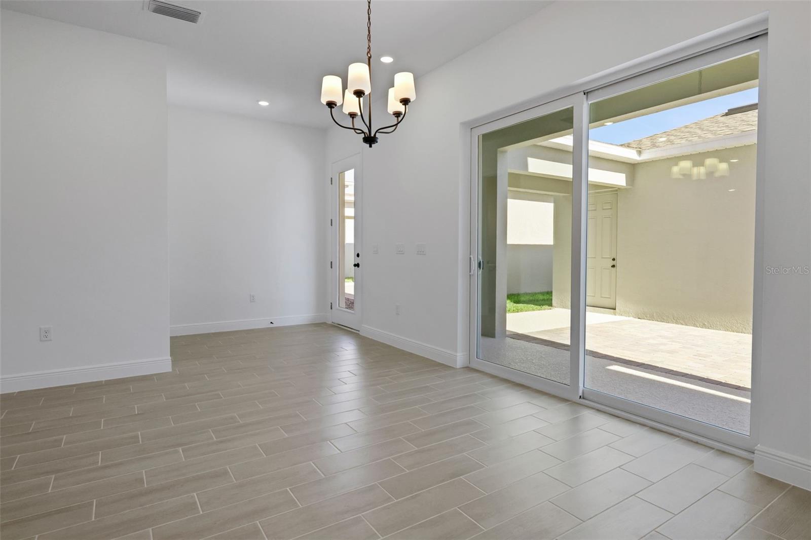 SERENADE AT OVATION - Residential