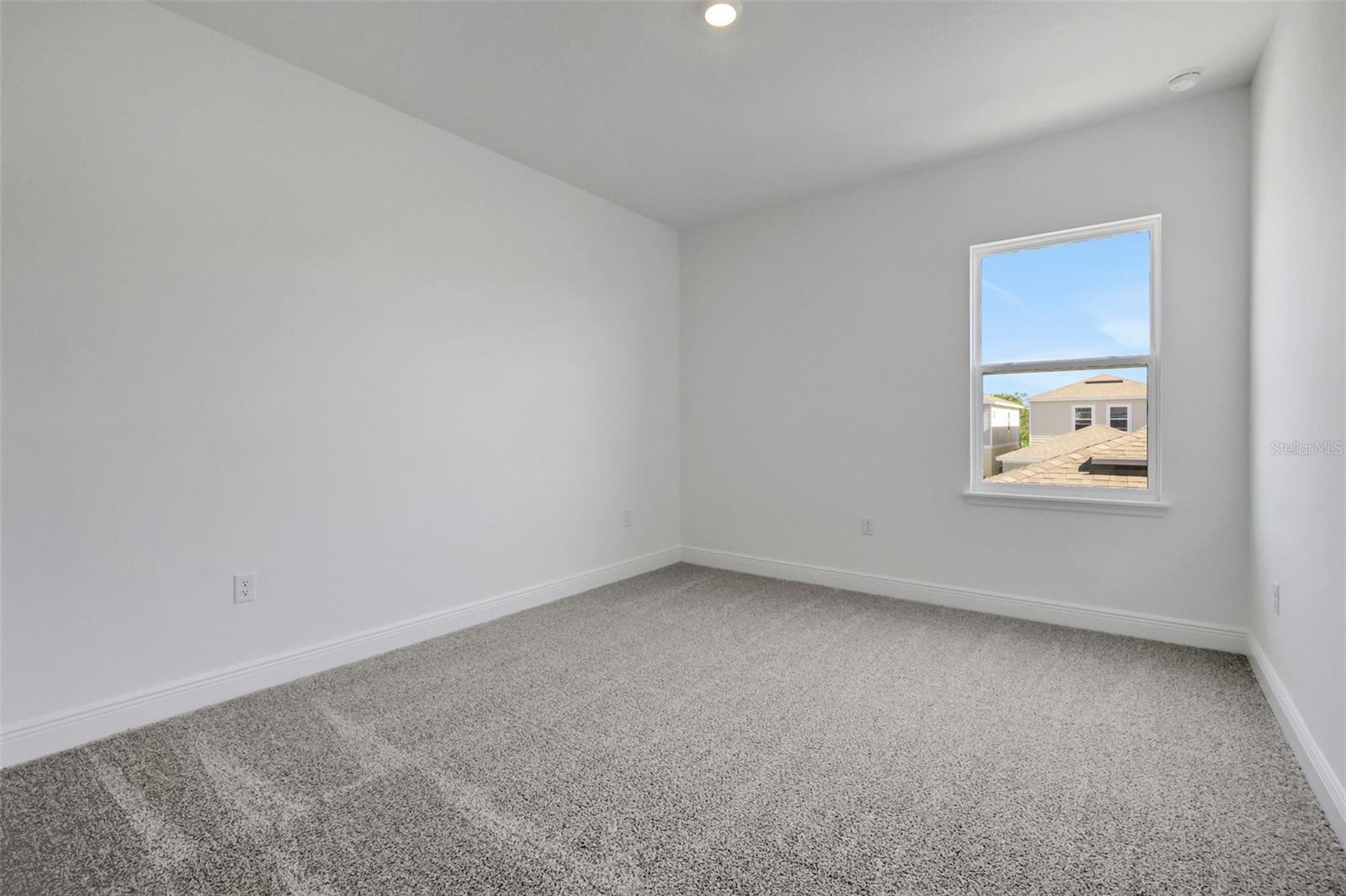 SERENADE AT OVATION - Residential