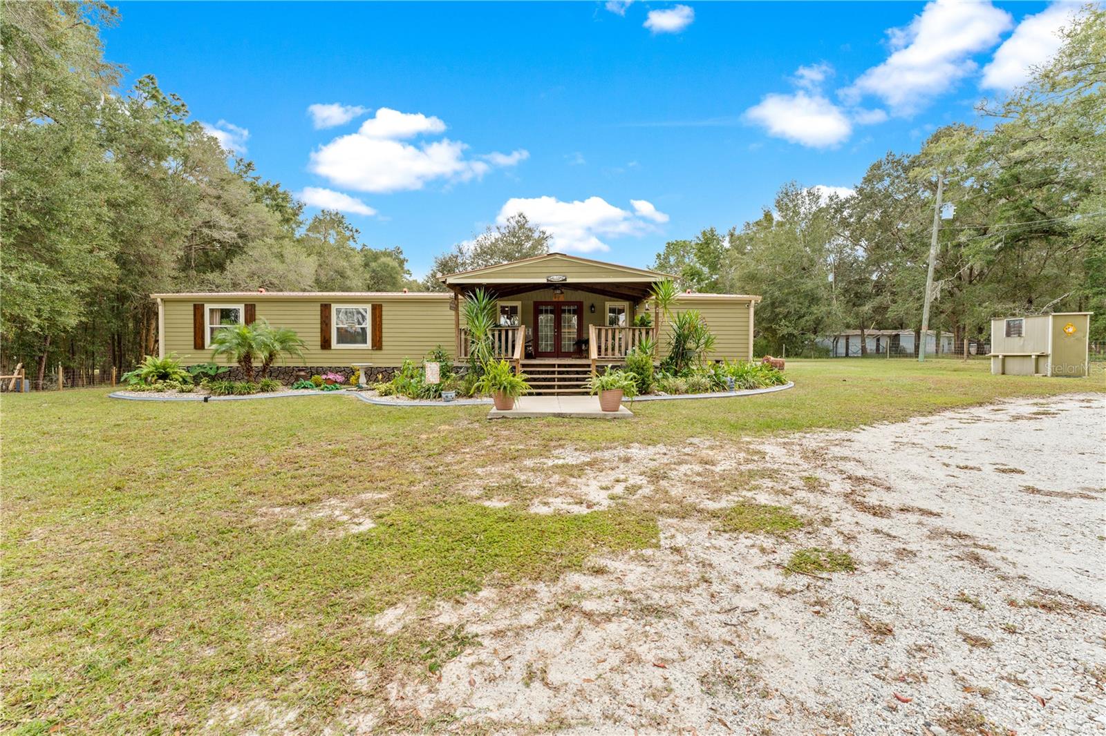 FOREST HILLS UNREC - Residential