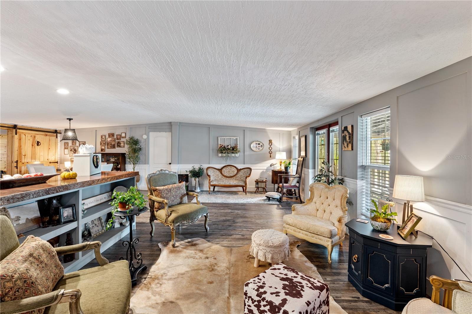 FOREST HILLS UNREC - Residential