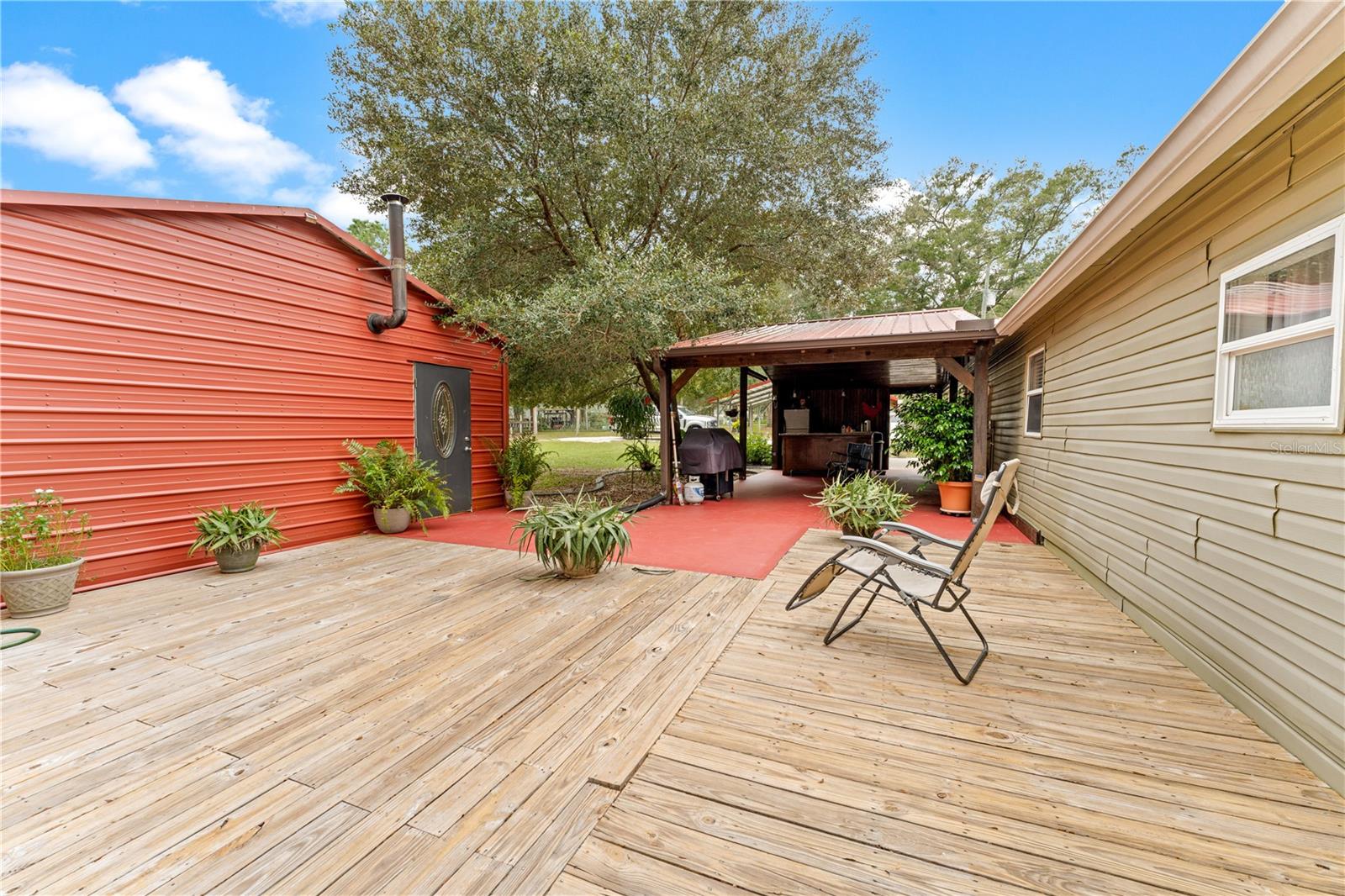 FOREST HILLS UNREC - Residential