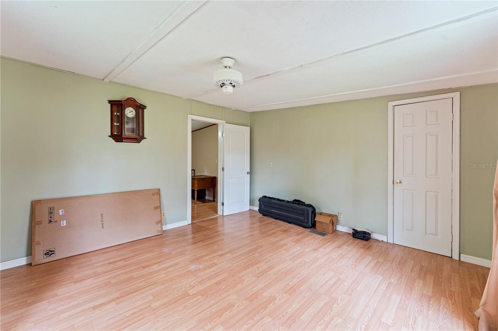 FOREST HILLS UNREC - Residential