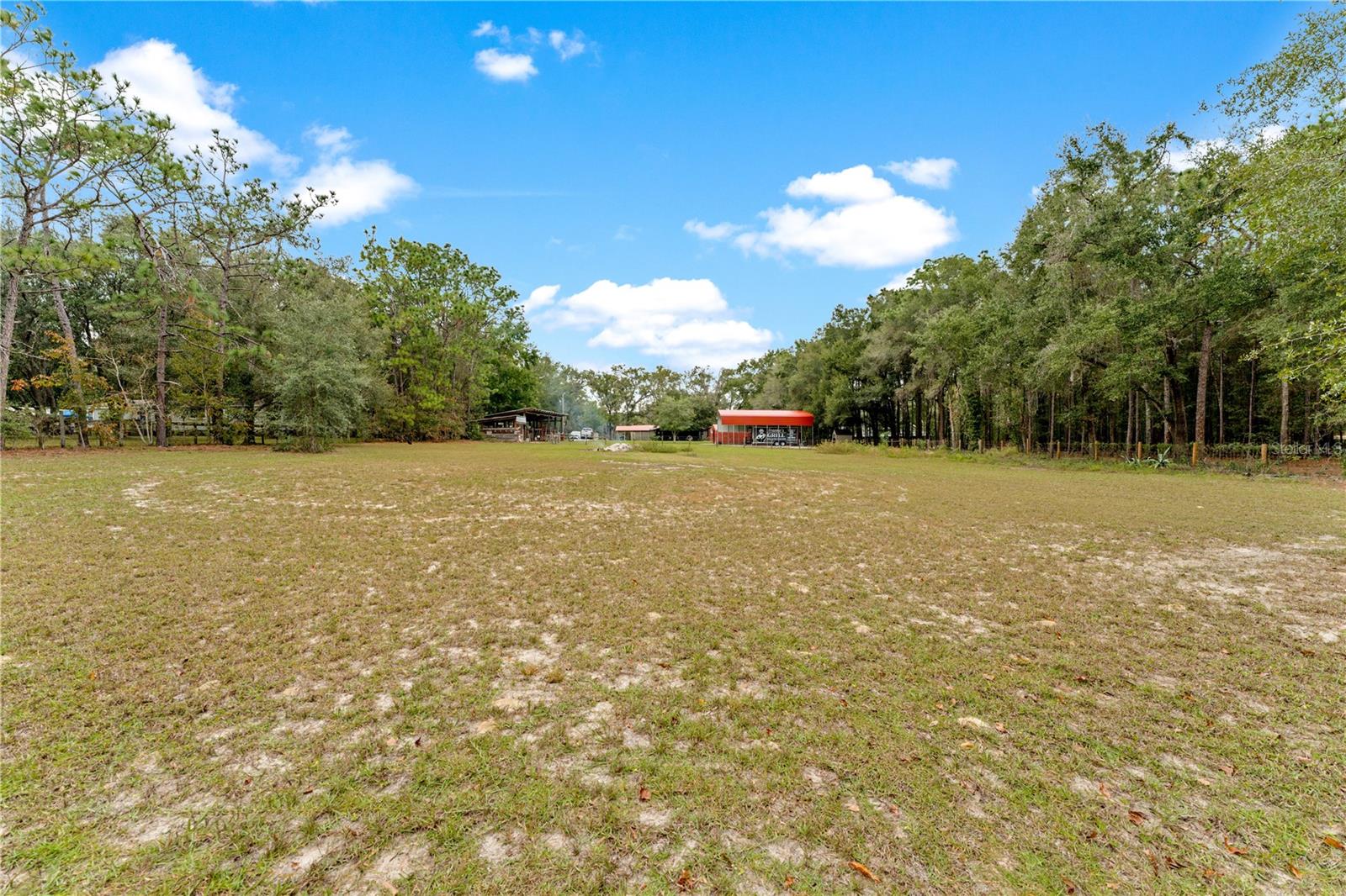 FOREST HILLS UNREC - Residential