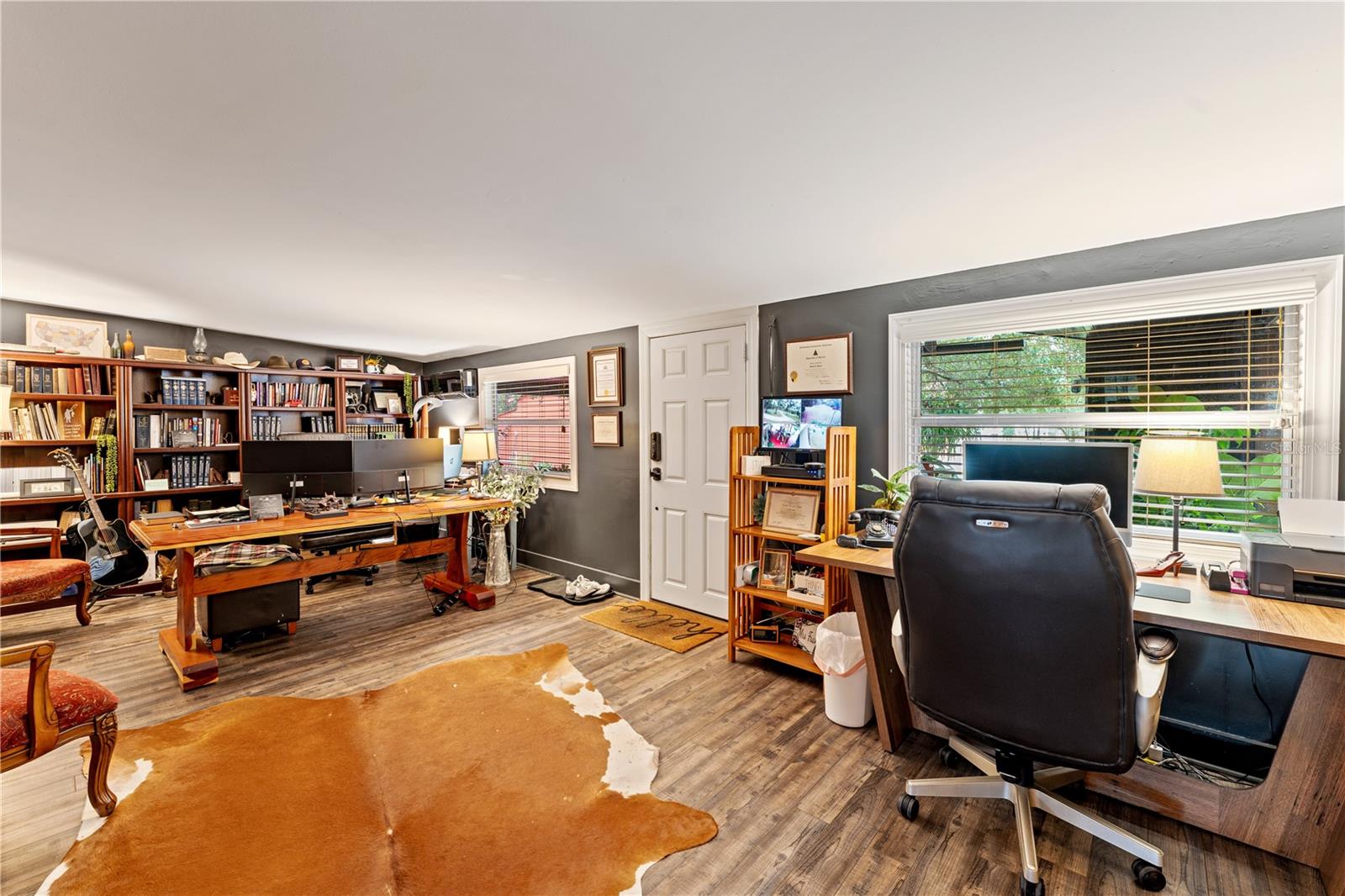 FOREST HILLS UNREC - Residential