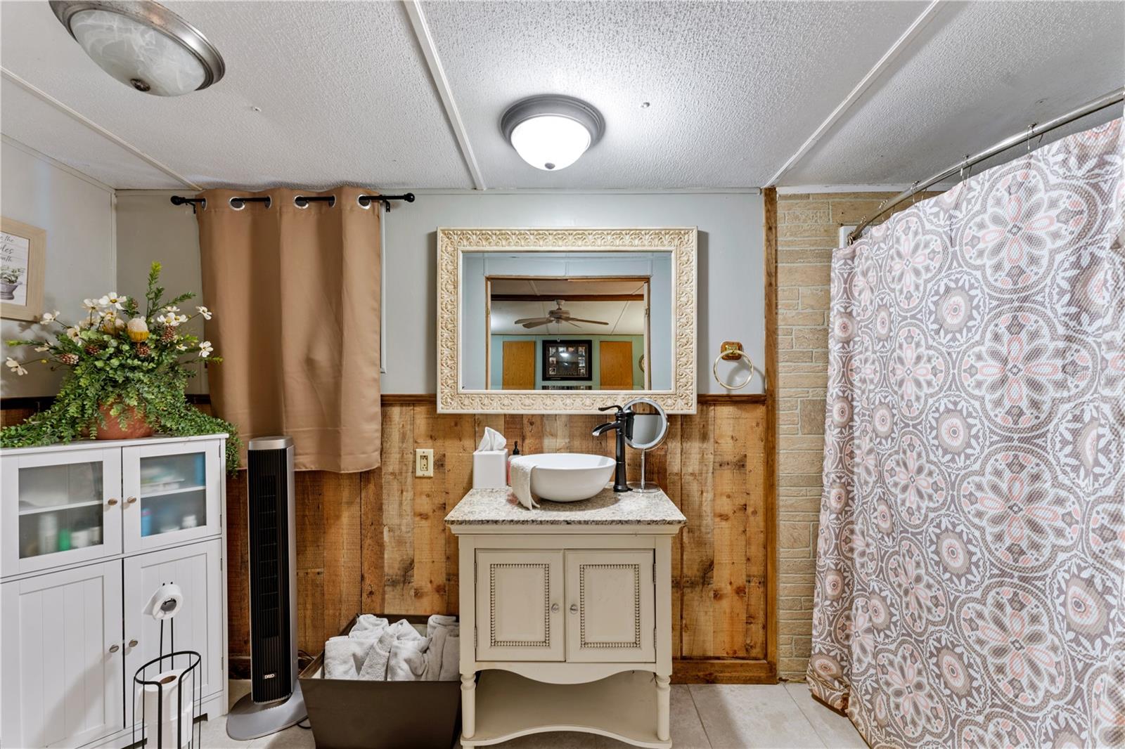 FOREST HILLS UNREC - Residential