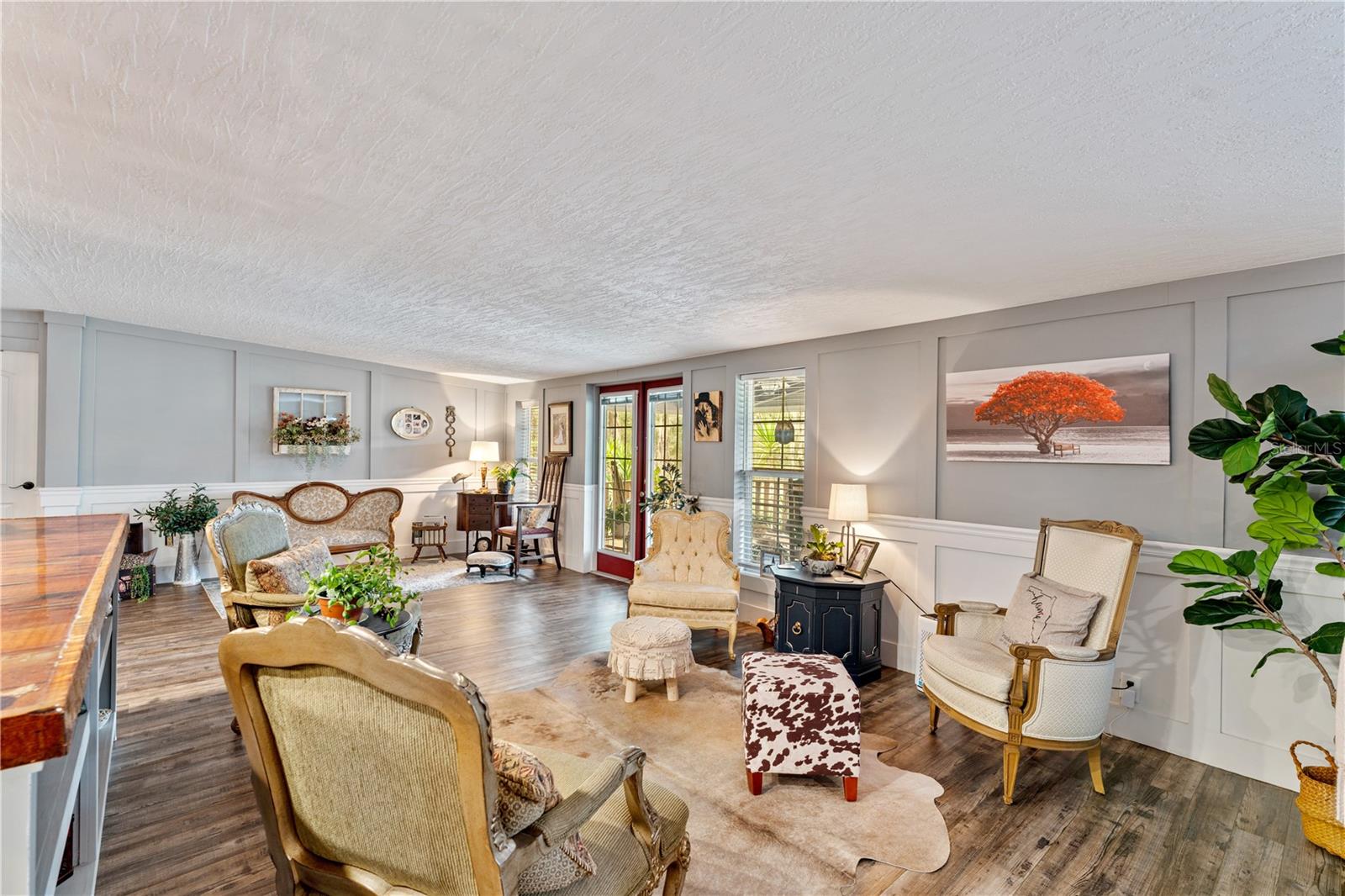 FOREST HILLS UNREC - Residential