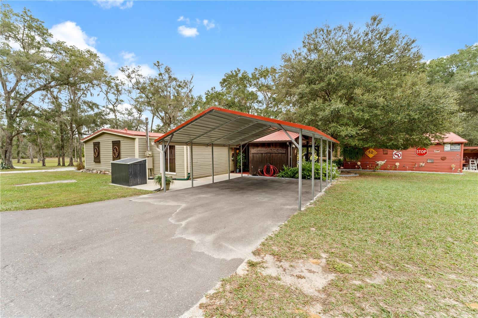 FOREST HILLS UNREC - Residential