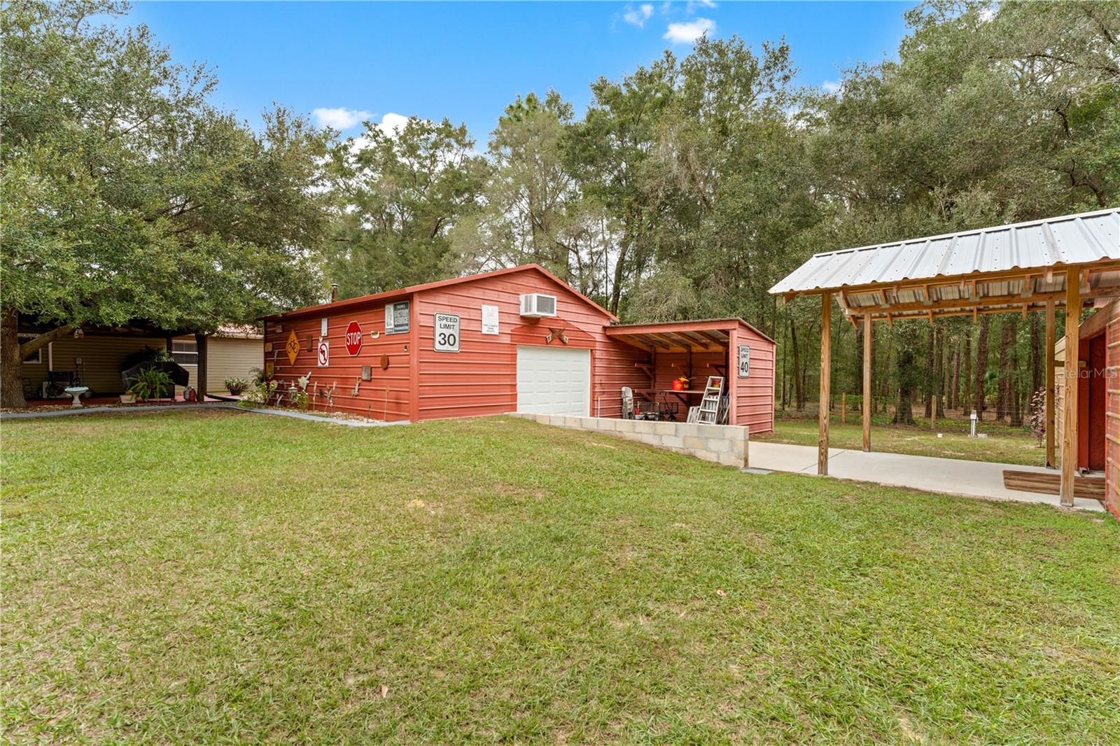 FOREST HILLS UNREC - Residential