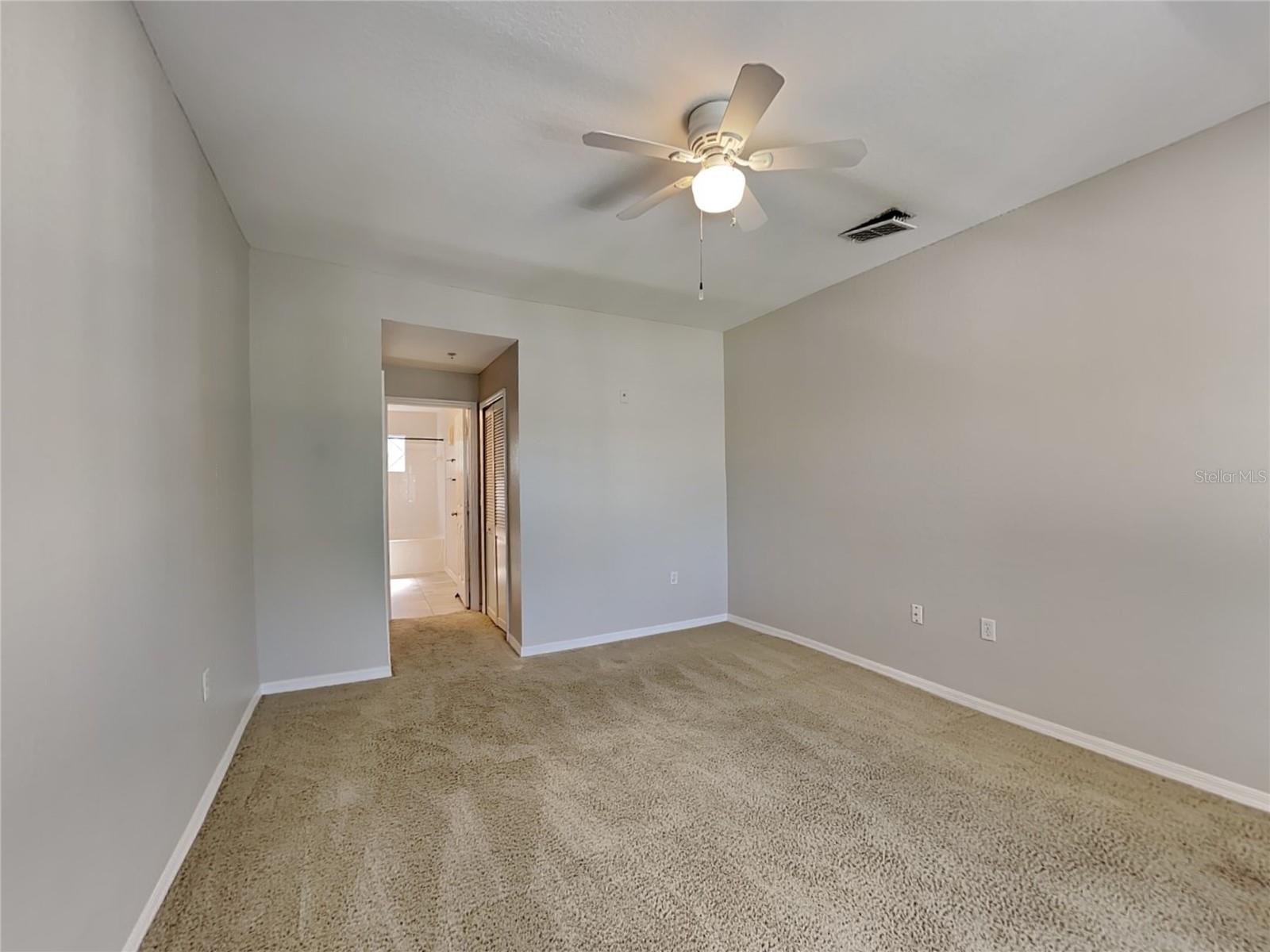 VISCONTI EAST - Residential Lease