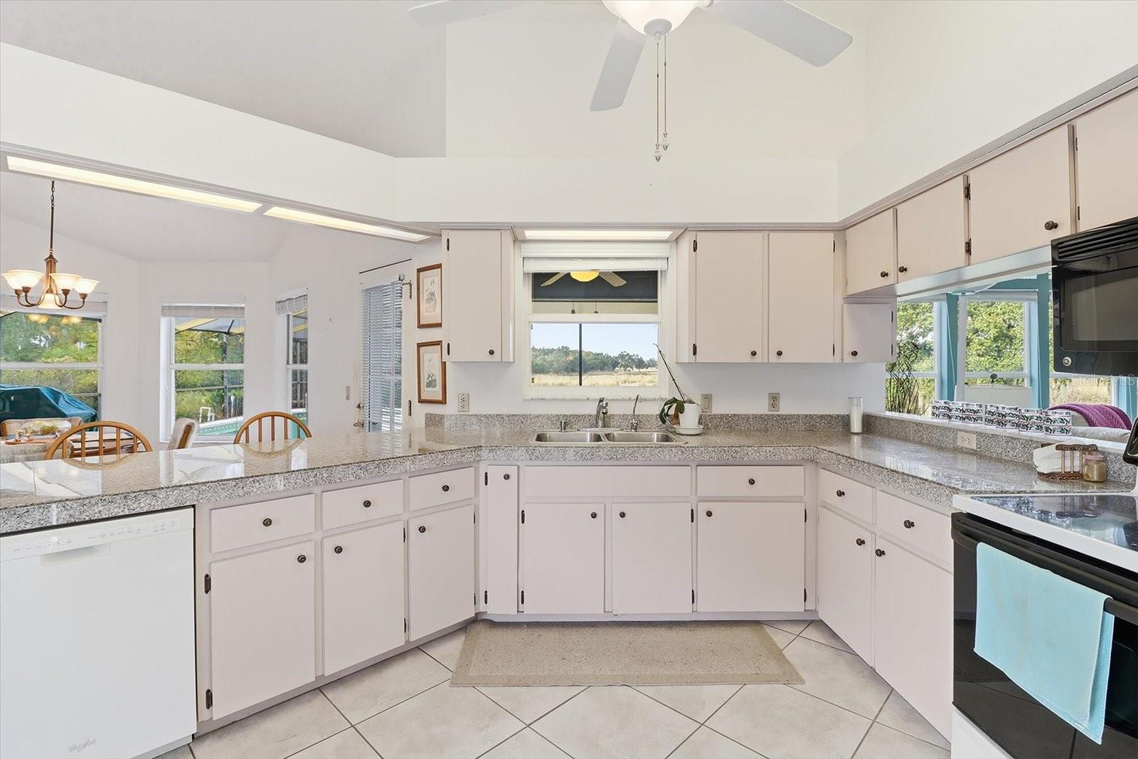 SWEETWATER POINTE - Residential