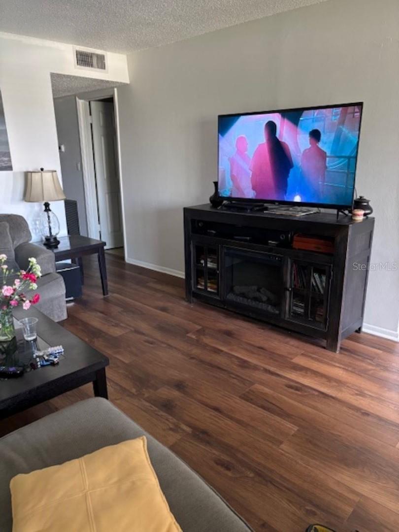 GATEWAY BY THE BAY CONDO - Residential