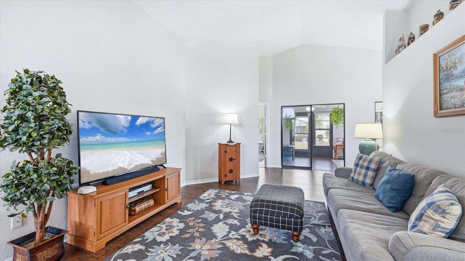 SUN CITY CENTER UNIT 49 - Residential