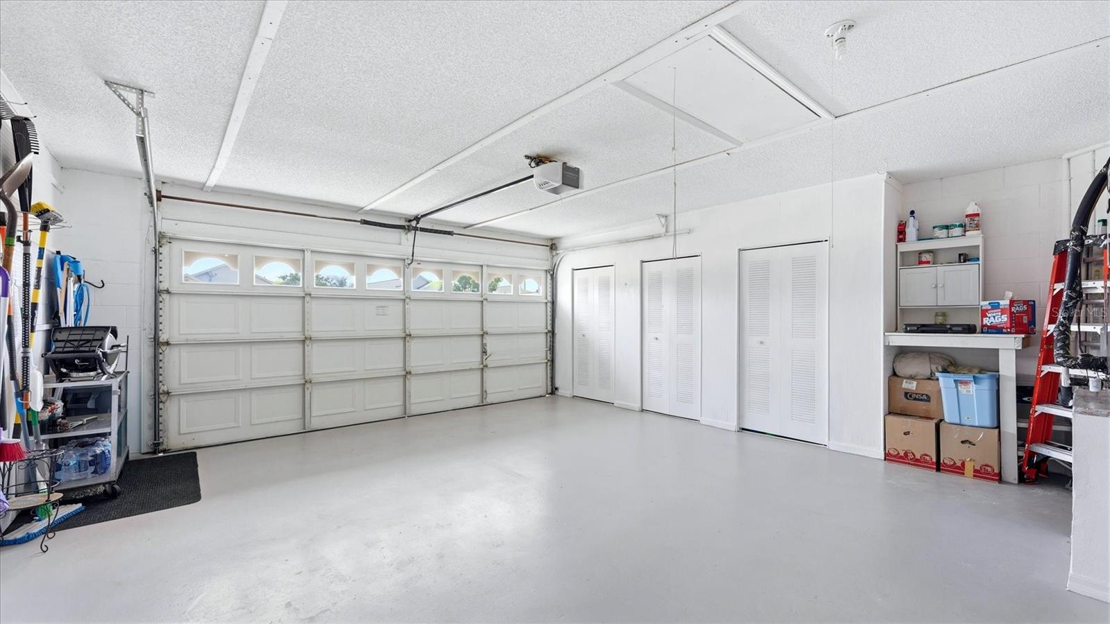 SUN CITY CENTER UNIT 49 - Residential