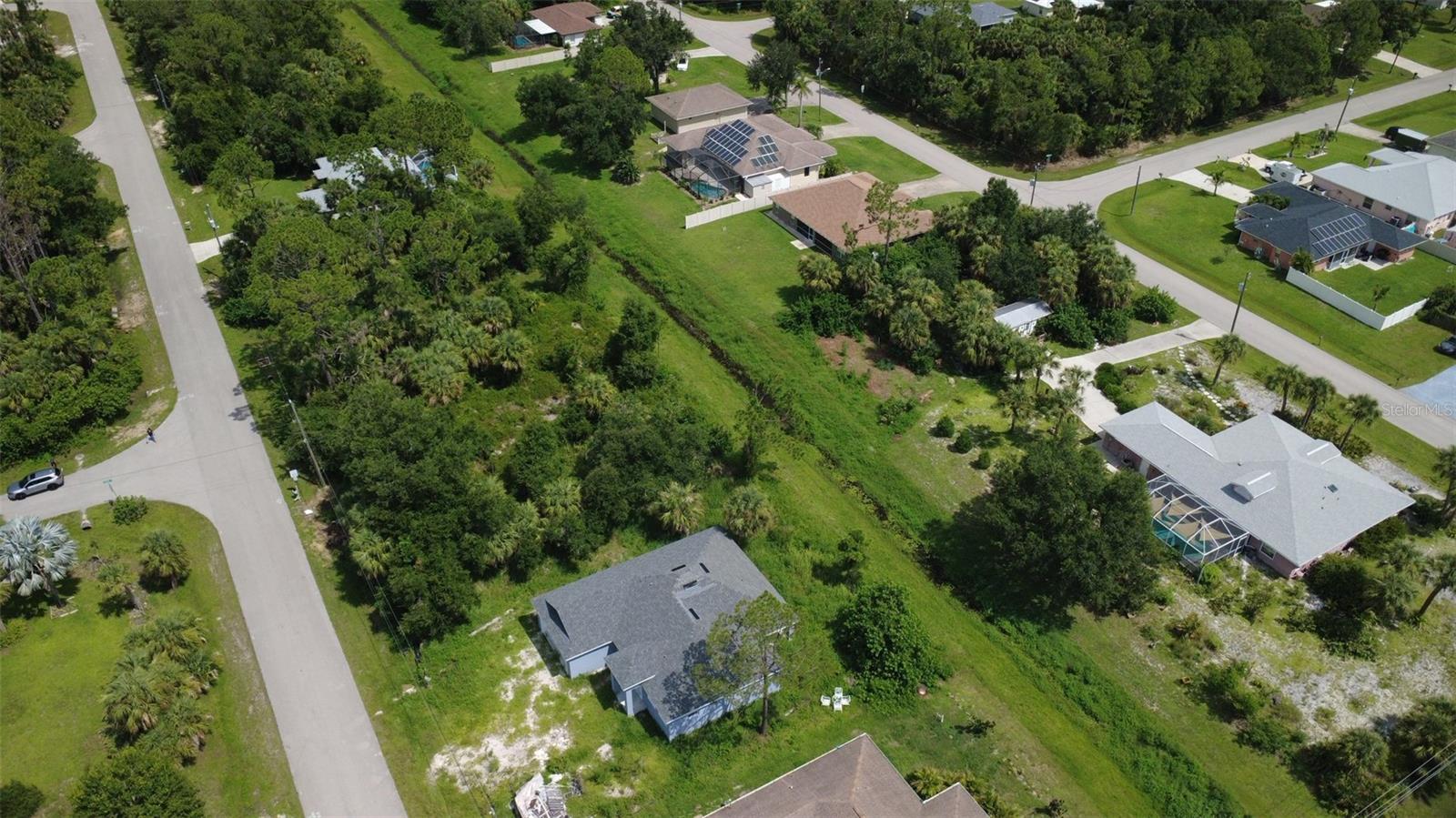 PORT CHARLOTTE SUB 06 - Land