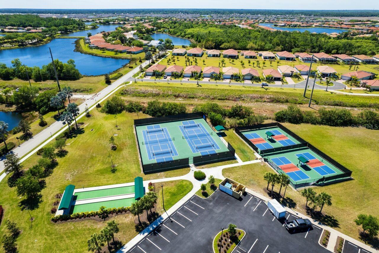 CASCADES/RIVER HALL PH 1B - Residential