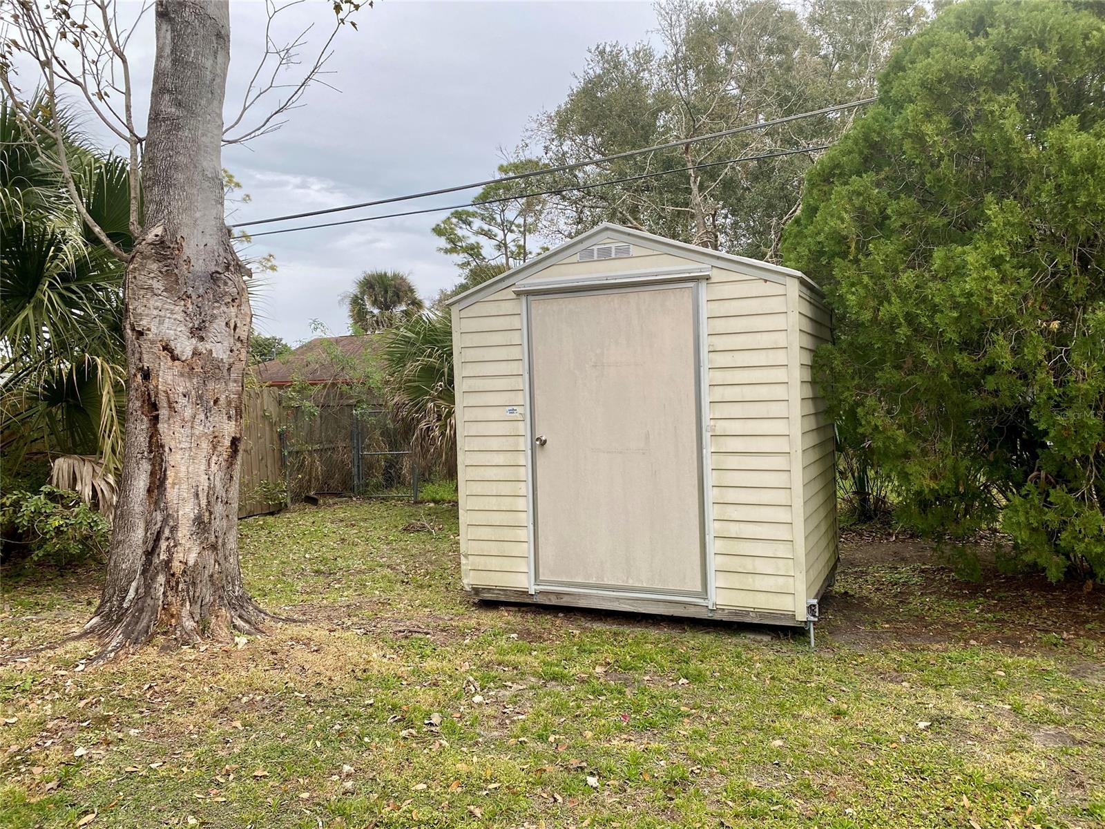 Florida Shores 01 - Residential