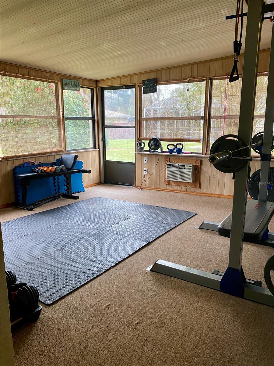 Florida Shores 01 - Residential