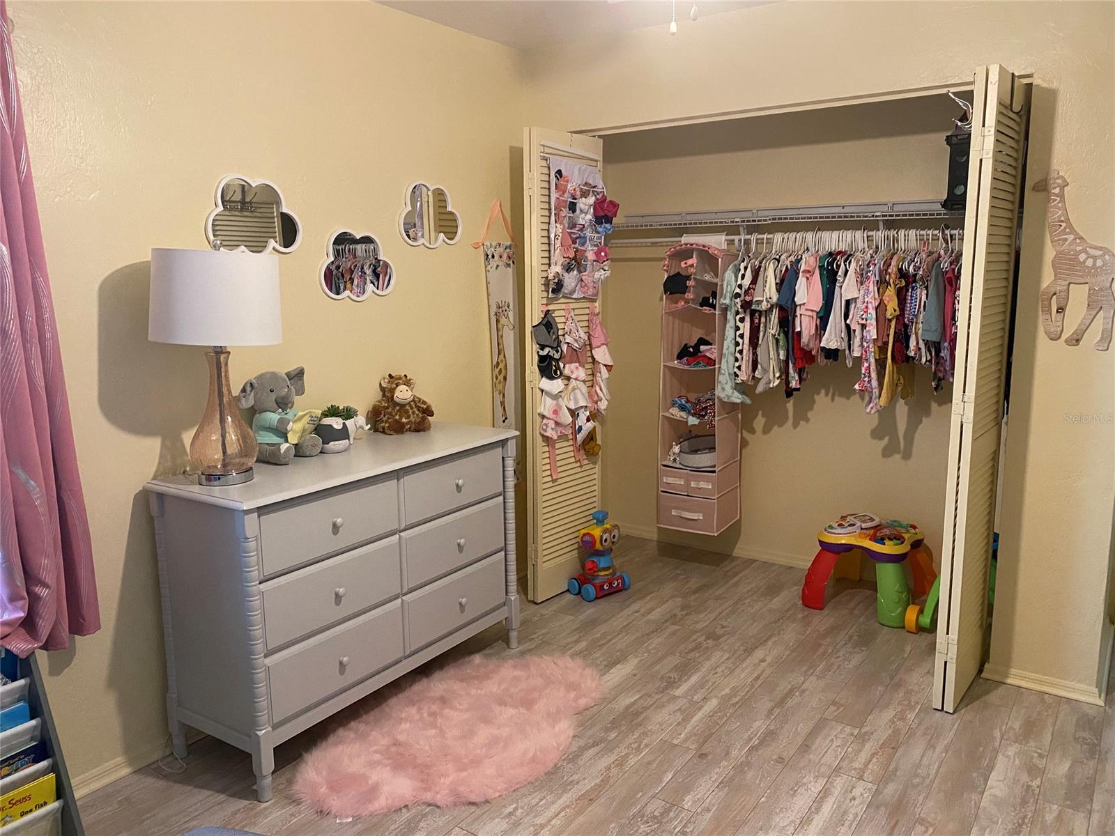 Florida Shores 01 - Residential