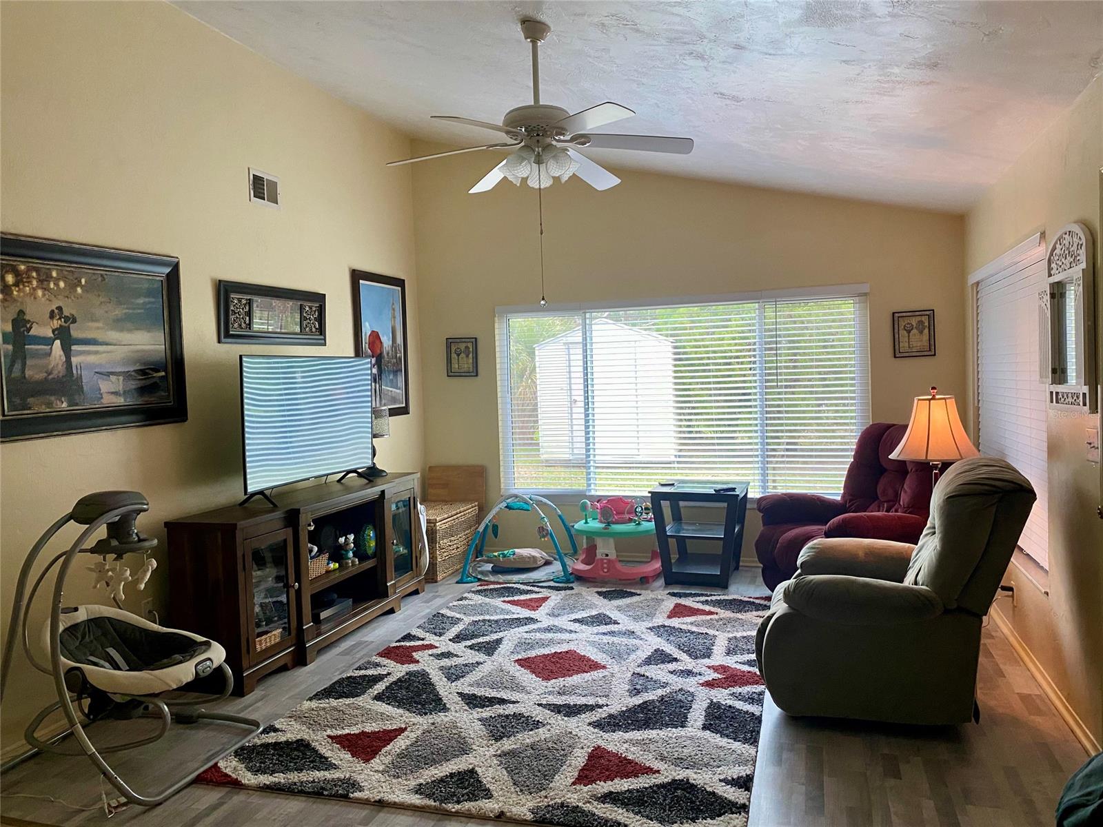 Florida Shores 01 - Residential