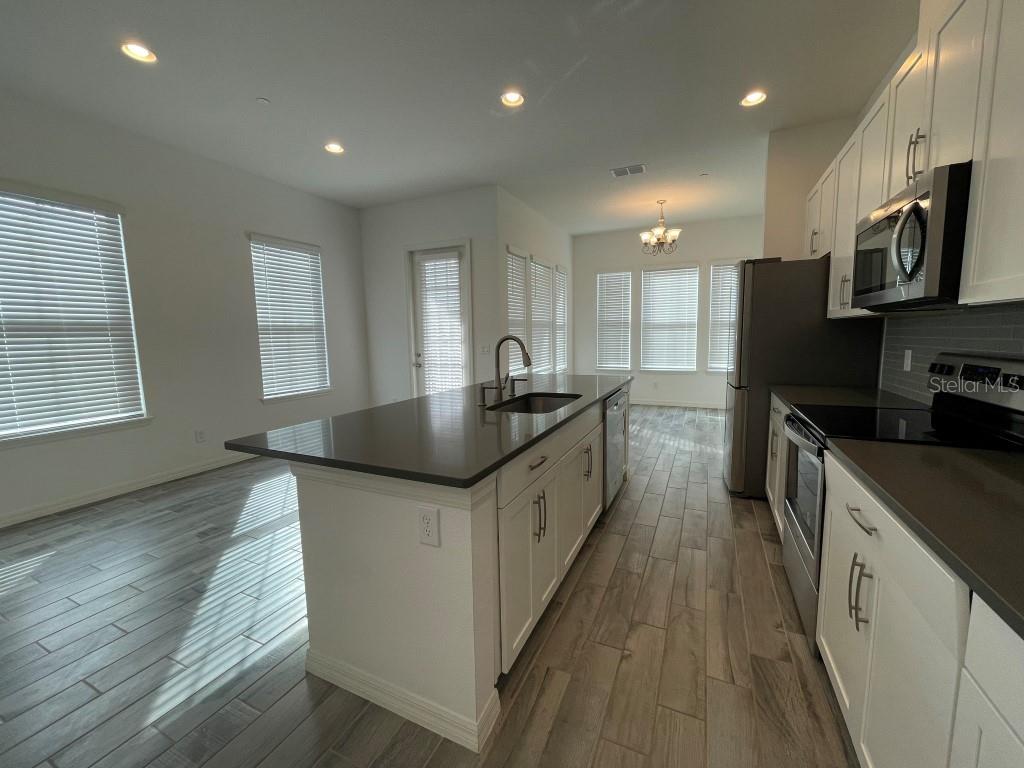 ENCLAVE AT ALTAMONTE - A REP - Residential Lease