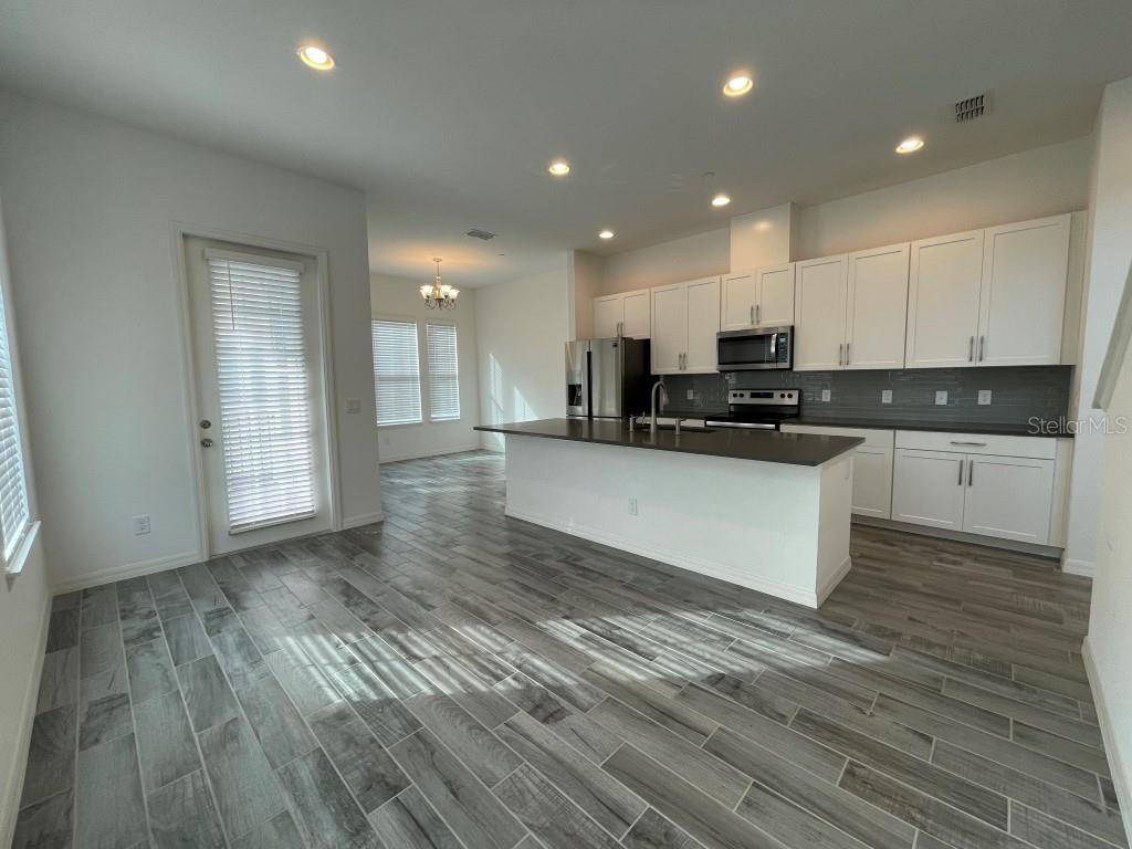 ENCLAVE AT ALTAMONTE - A REP - Residential Lease