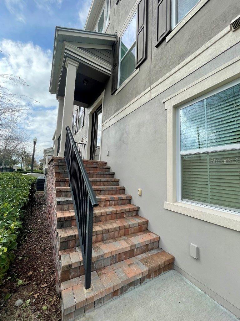 ENCLAVE AT ALTAMONTE - A REP - Residential Lease