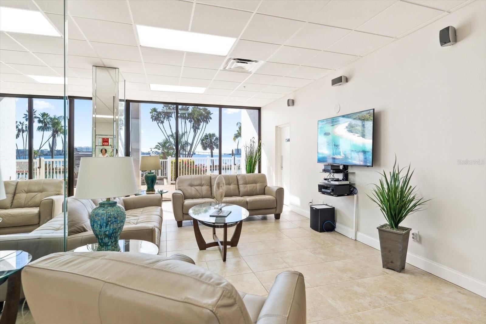 PRELUDE 80 CONDO - Residential