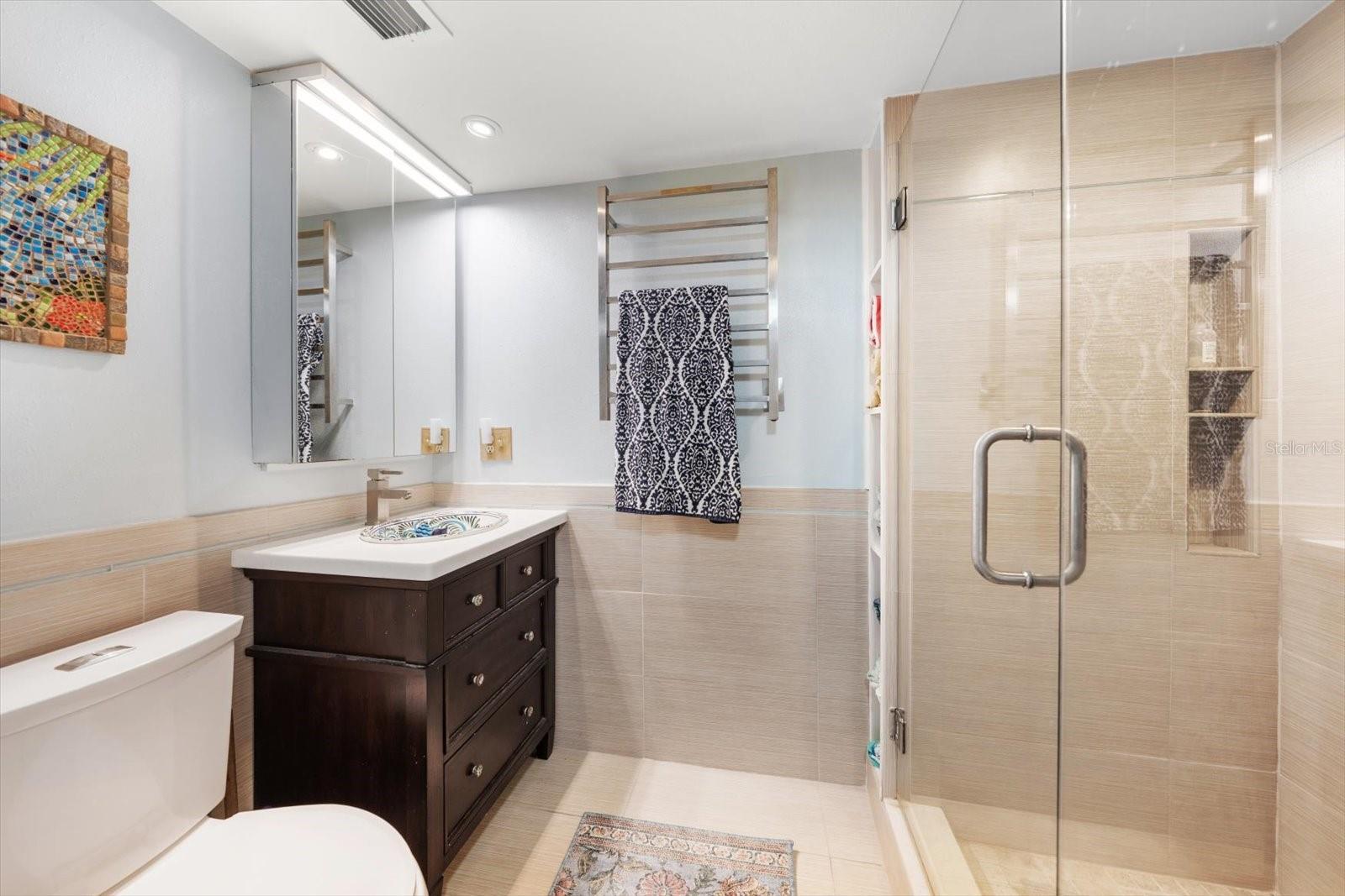 PRELUDE 80 CONDO - Residential