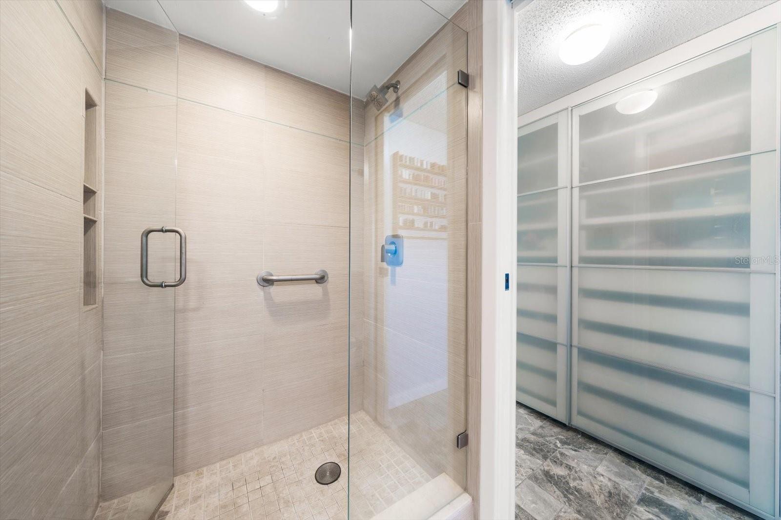 PRELUDE 80 CONDO - Residential