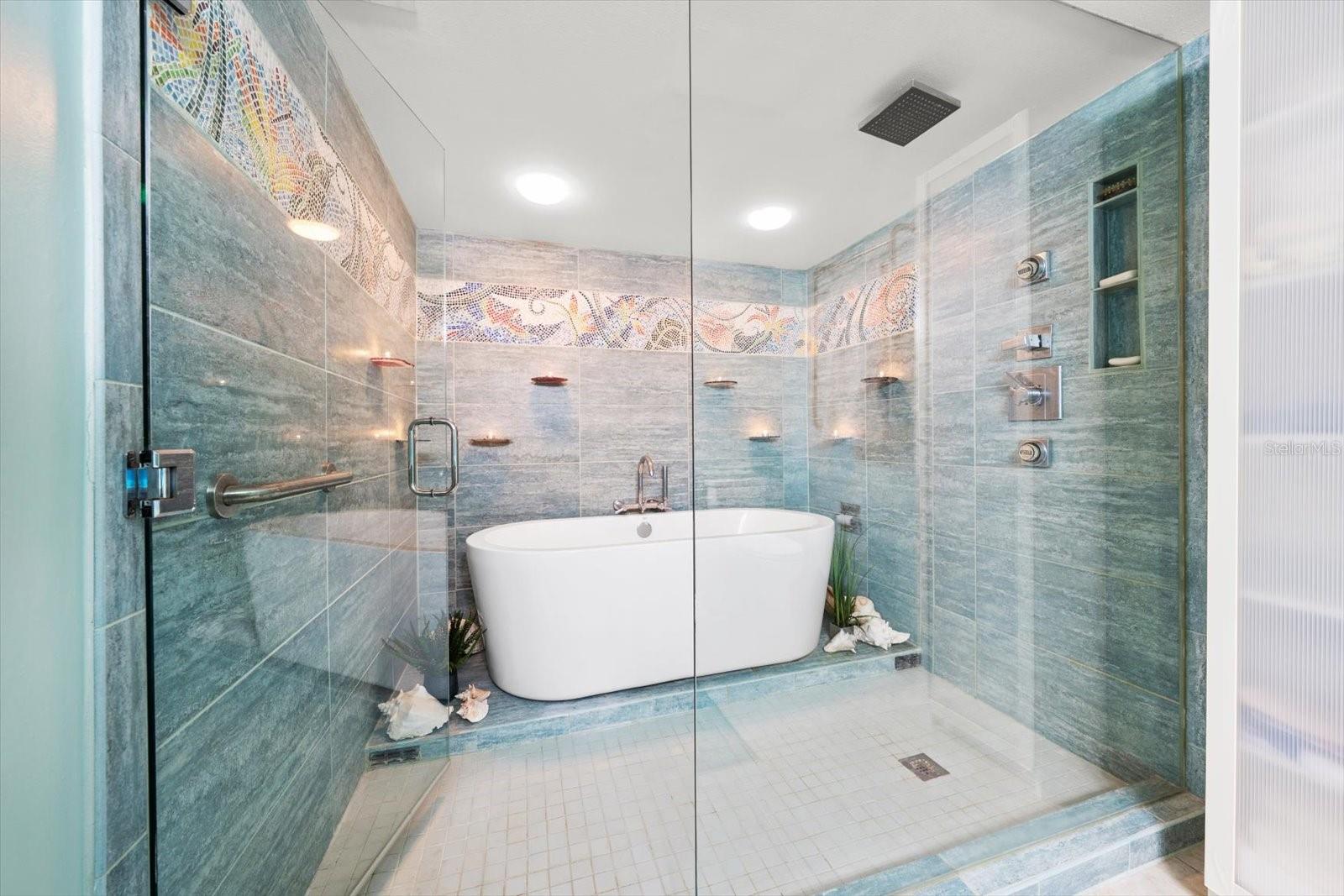 PRELUDE 80 CONDO - Residential