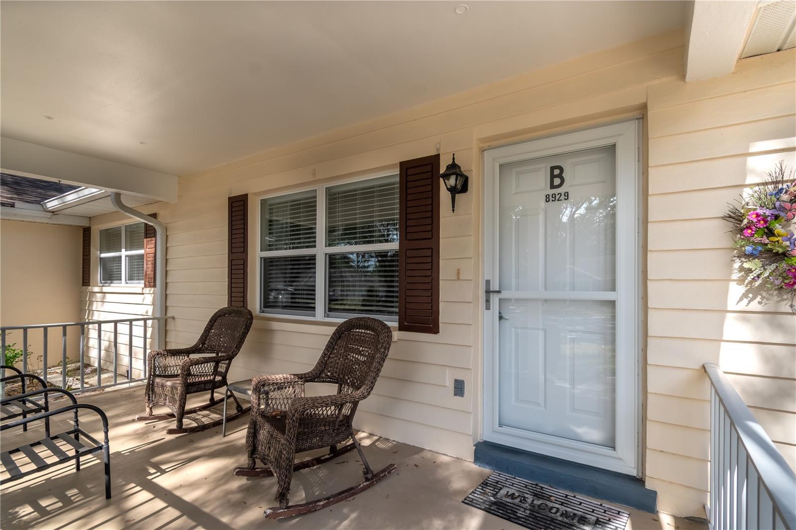 ON TOP OF THE WORLD - Residential