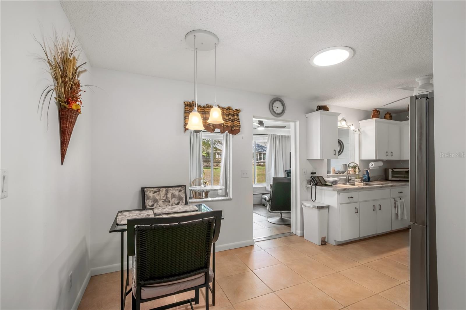 ON TOP OF THE WORLD - Residential