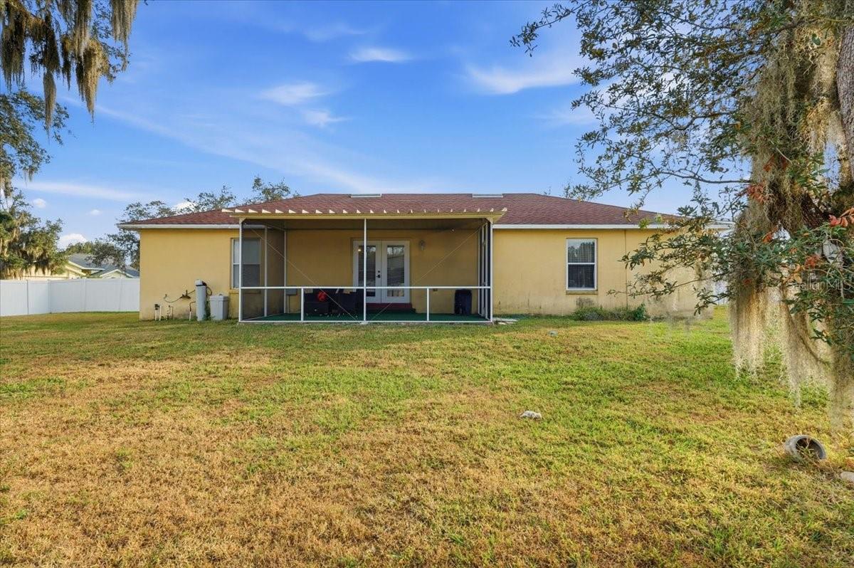 LAKE THOMAS WOODS SIXTH ADD - Residential