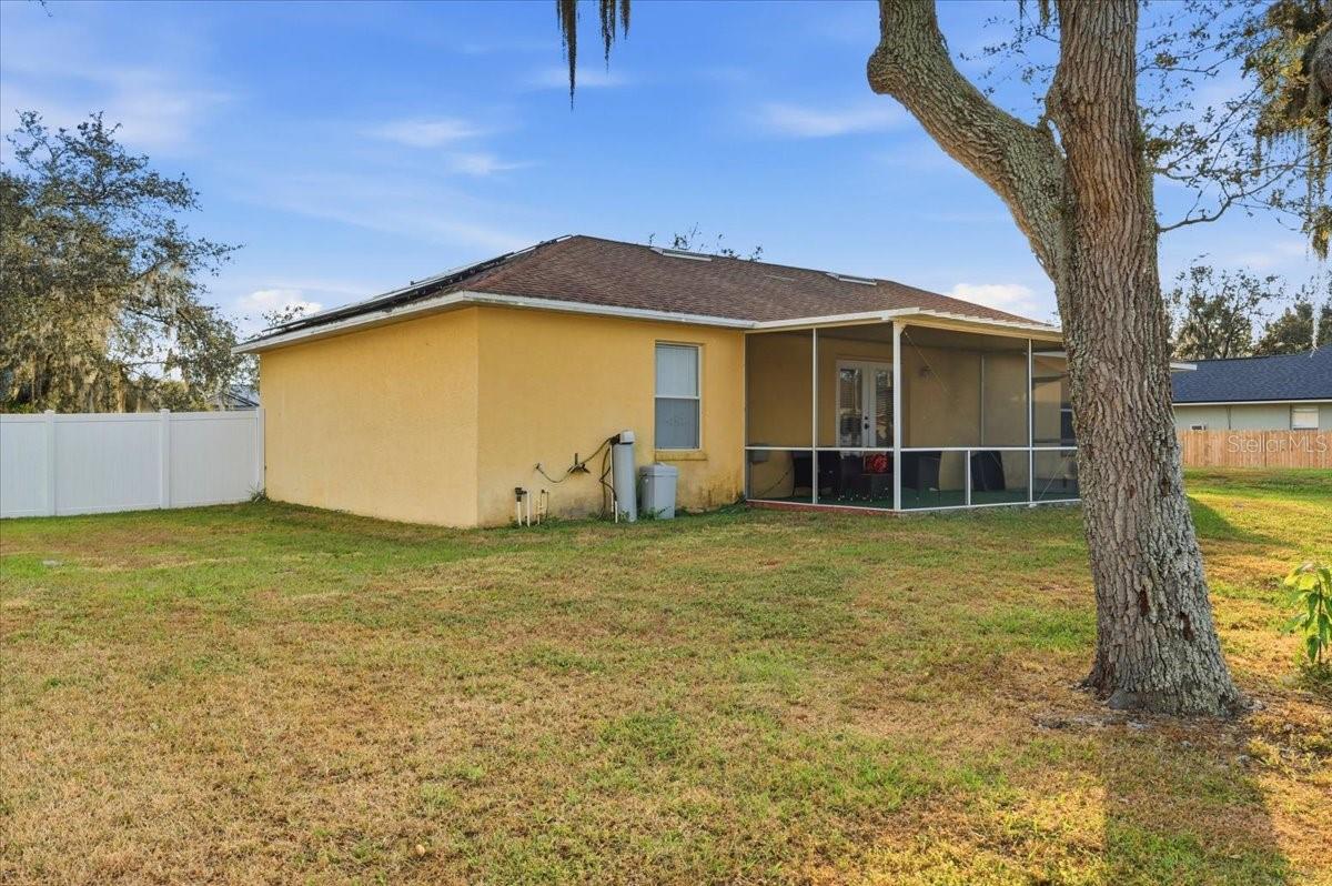 LAKE THOMAS WOODS SIXTH ADD - Residential