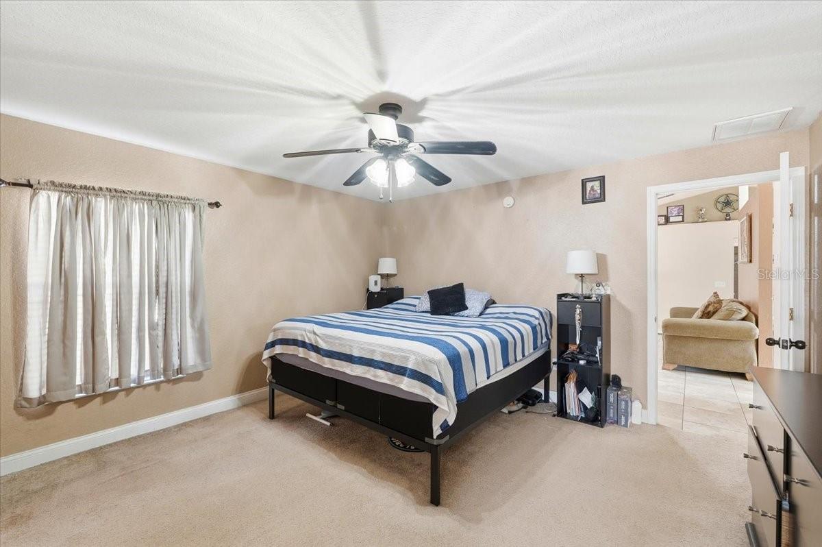 LAKE THOMAS WOODS SIXTH ADD - Residential