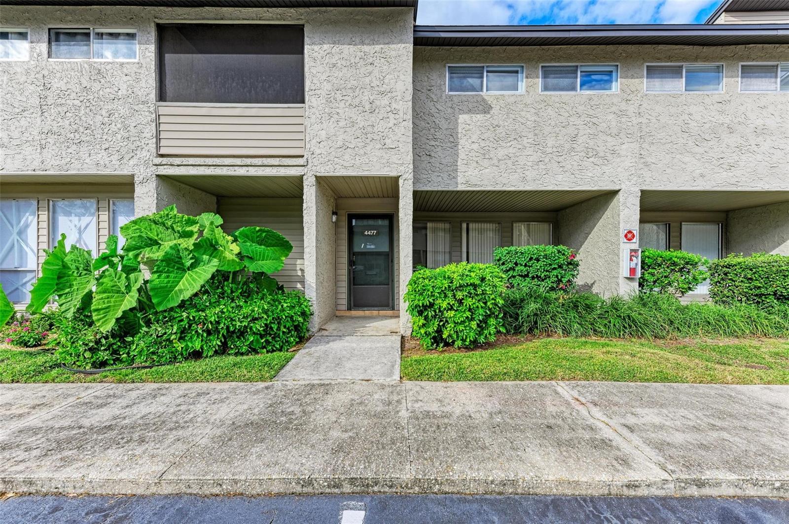 4477 SANDNER DRIVE