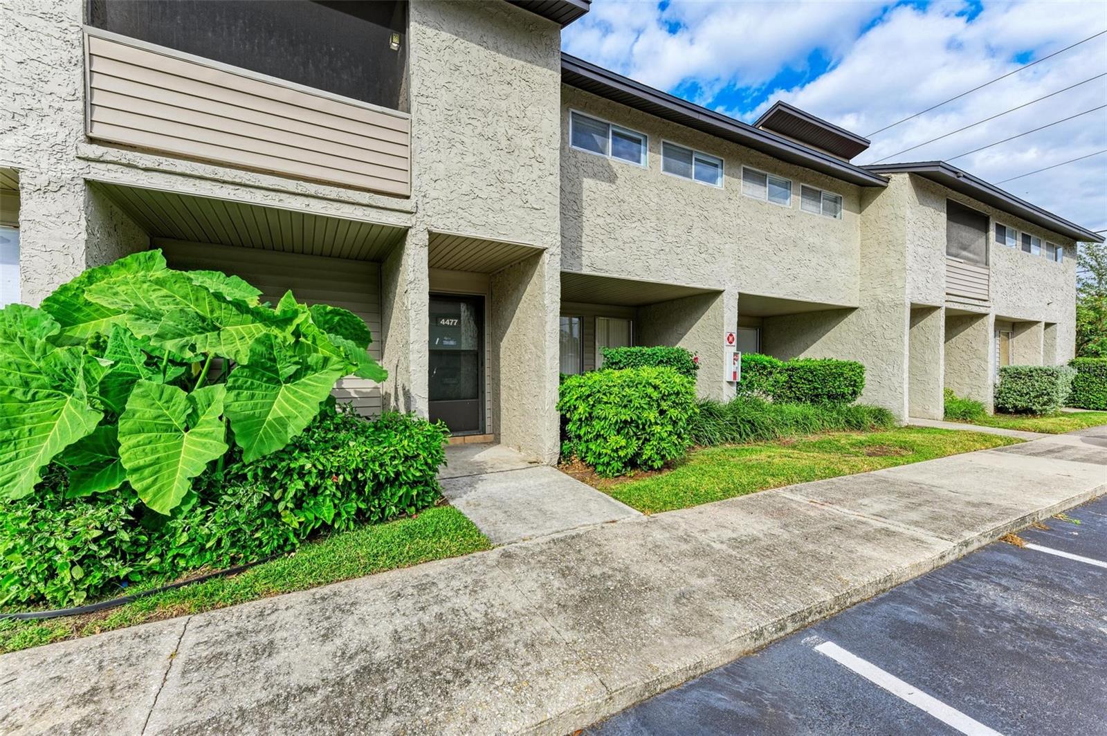 4477 SANDNER DRIVE