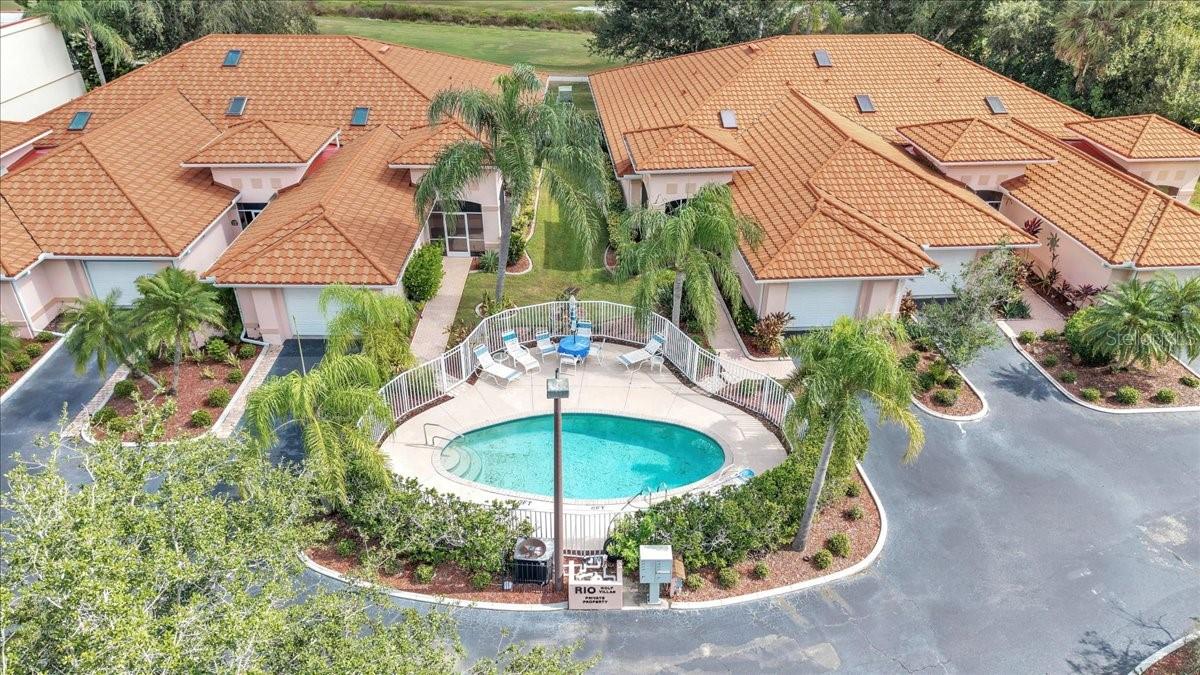 RIO GOLF VILLAS - Residential